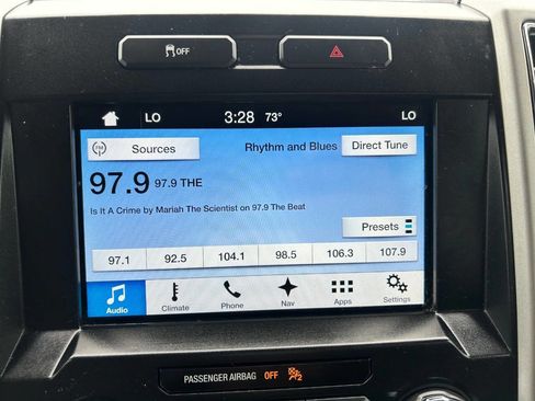 Used 2016 Ford F150 Lariat image 22