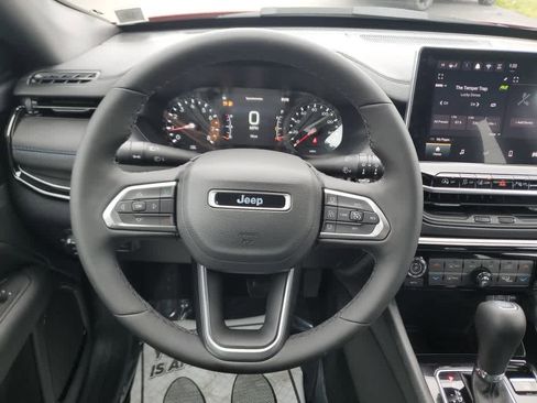 New 2026 Jeep Compass Limited image 19