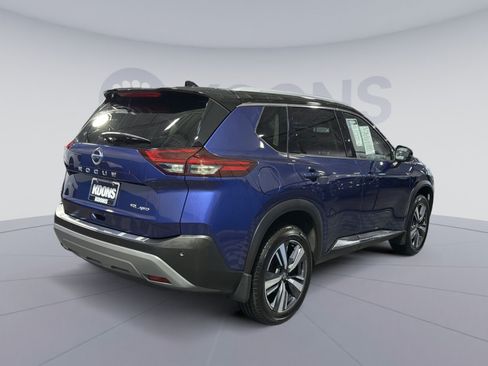 Used 2021 Nissan Rogue SL w/ Premium Package AWD/4WD image 7
