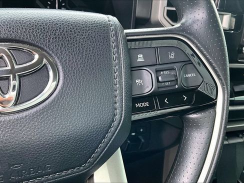 Used 2024 Toyota Tundra SR5 AWD/4WD image 26
