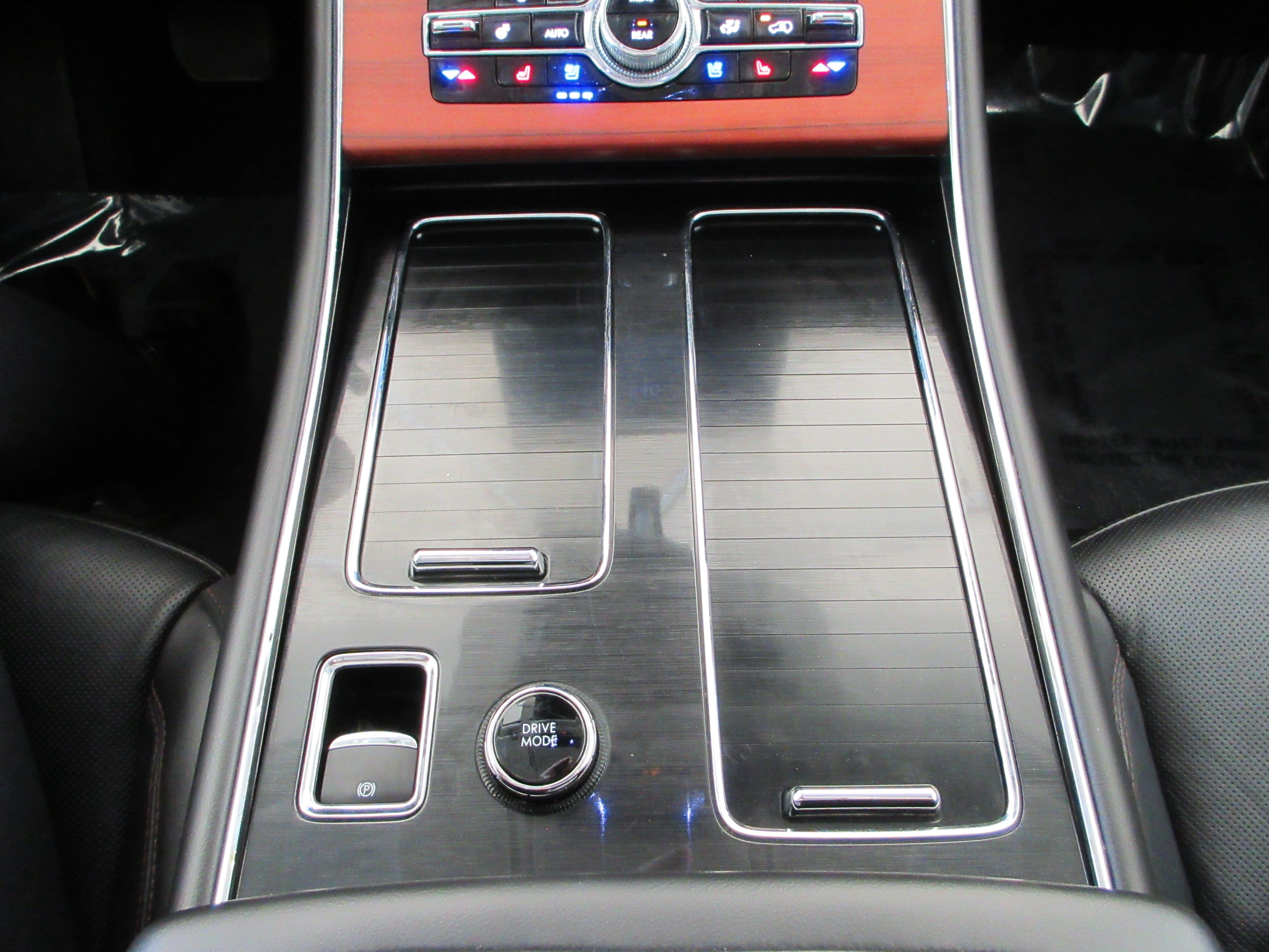Used 2024 Lincoln Aviator Reserve AWD/4WD image 49