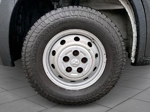 Used 2020 RAM ProMaster 1500 w/ Interior Convenience Group image 10