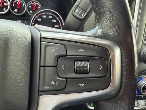 Used 2022 Chevrolet Silverado 1500 LT Trail Boss w/ Bed Protection Package AWD/4WD image 21
