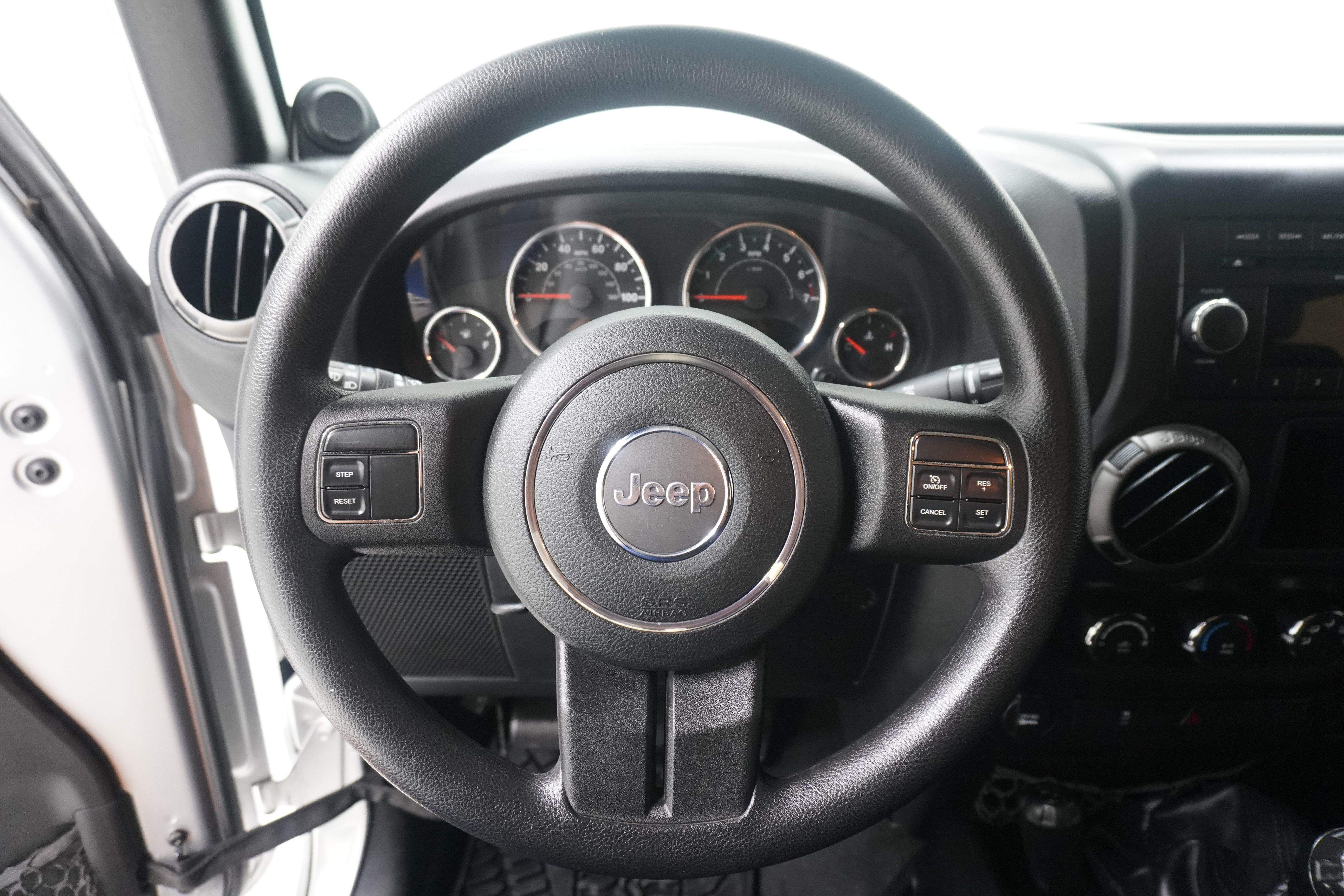 Used 2012 Jeep Wrangler Sport AWD/4WD image 17