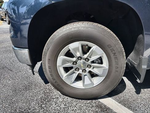 Used 2023 Chevrolet Silverado 1500 LT image 29