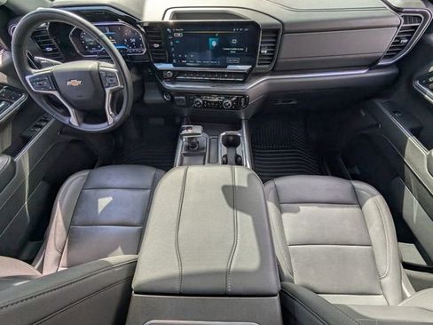 Used 2024 Chevrolet Silverado 1500 LTZ image 10