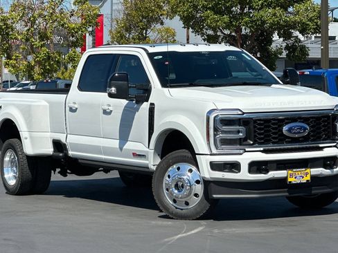 New 2026 Ford F450 Platinum w/ FX4 Off-Road Package AWD/4WD image 2