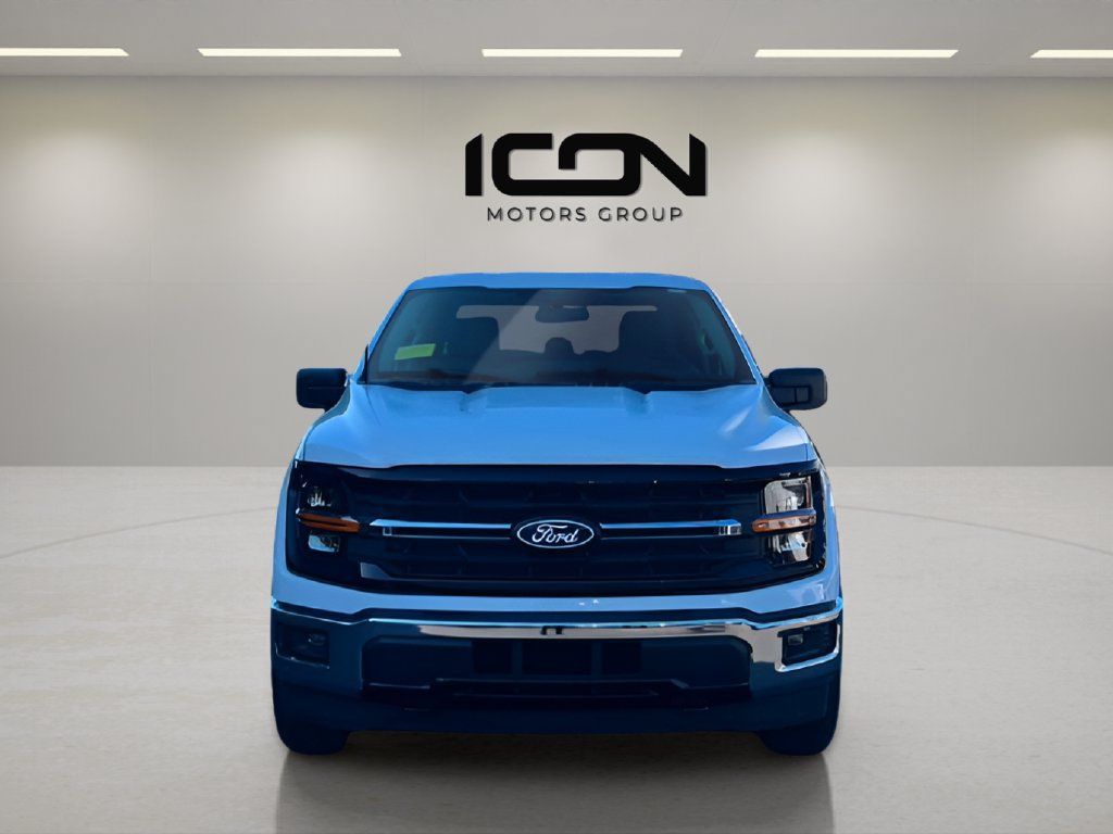 Used 2025 Ford F150 XLT w/ Equipment Group 301A Standard AWD/4WD image 9