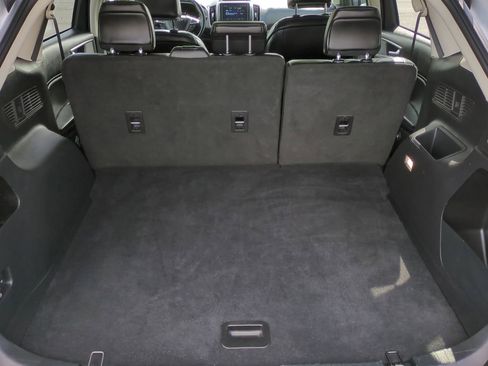 Certified 2023 Ford Edge SEL image 13