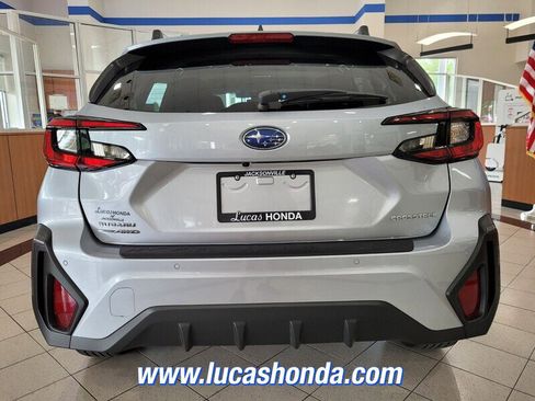 Used 2024 Subaru Crosstrek 2.5i Limited w/ Popular Package #3A image 5