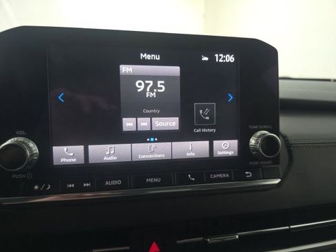 Used 2022 Mitsubishi Outlander ES image 27