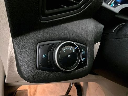 Used 2015 Ford Escape SE w/ Equipment Group 201A AWD/4WD image 30