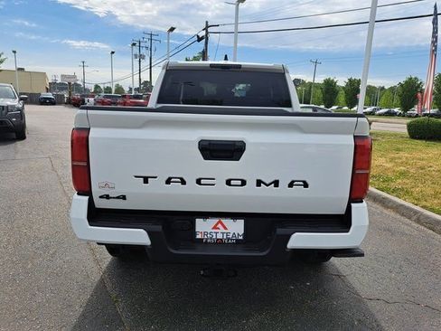 New 2026 Toyota Tacoma TRD Off-Road AWD/4WD image 7