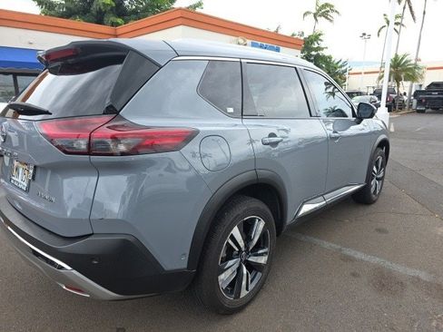 Used 2022 Nissan Rogue Platinum w/ Head-Up Display Package image 7