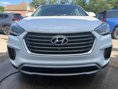 Used 2018 Hyundai Santa Fe Limited AWD/4WD image 2