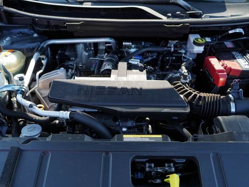 Used 2026 Nissan Rogue S FWD image 14