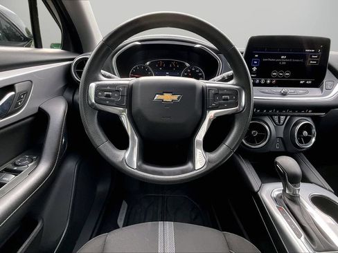 Used 2023 Chevrolet Blazer LT w/ Midnight/Sport Edition FWD image 11