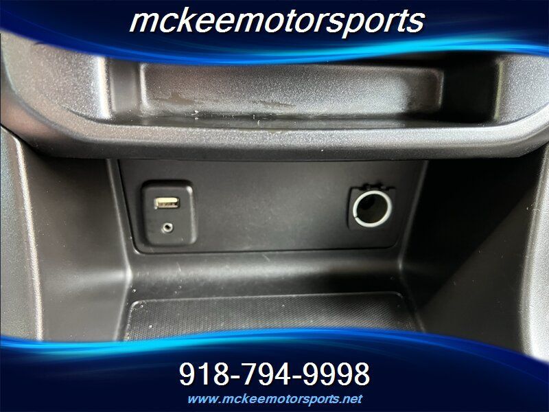 Used 2016 GMC Canyon SLE w/ SLE Convenience Package RWD image 14