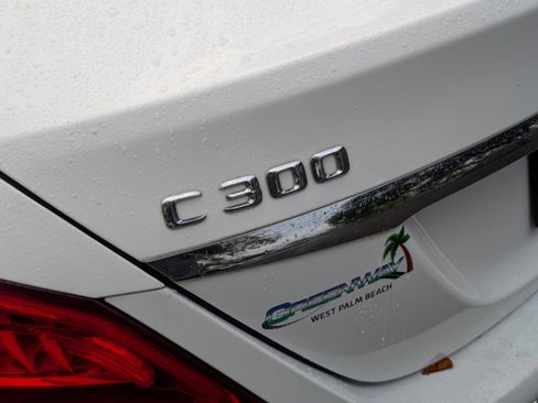 Used 2015 Mercedes-Benz C 300 C 300 image 22