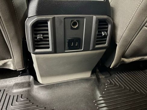 Used 2018 Ford F150 XLT w/ Equipment Group 302A Luxury image 12