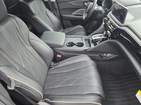 Used 2026 Acura MDX w/ Advance Package image 12