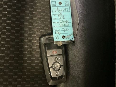Used 2024 Ford Escape ST-Line w/ Tech Pack #1 FWD image 36