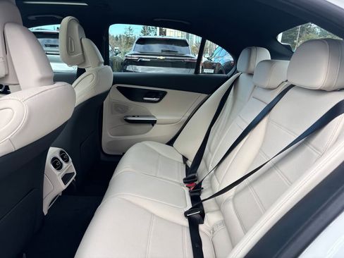 Used 2025 Mercedes-Benz C 300 4MATIC Sedan image 13