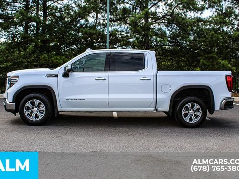 Used 2025 GMC Sierra 1500 SLT RWD image 6