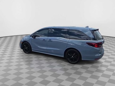 Used 2023 Honda Odyssey Sport image 6