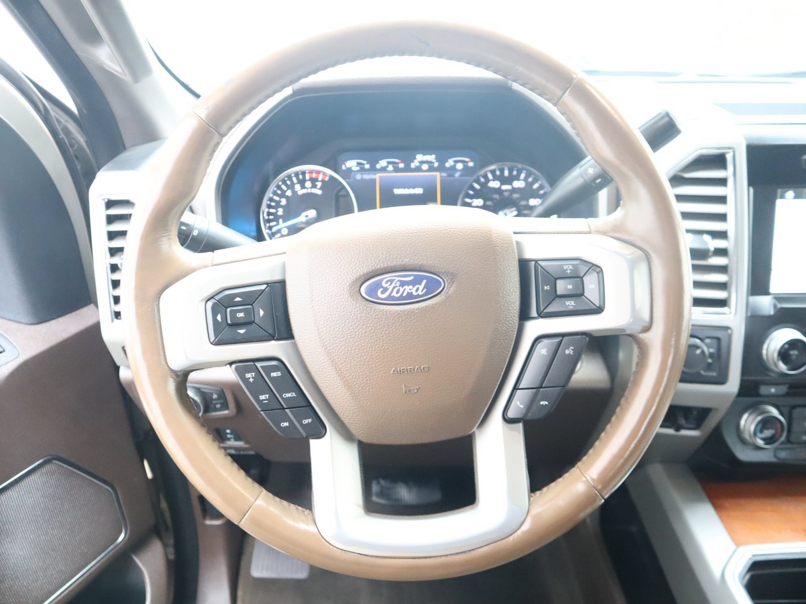 Used 2017 Ford F250 King Ranch w/ Chrome Package AWD/4WD image 29