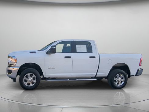 Used 2024 RAM 2500 Big Horn AWD/4WD image 15