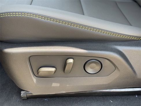 New 2025 Chevrolet Colorado ZR2 w/ Technology Package image 27