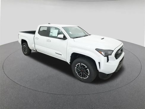 New 2026 Toyota Tacoma TRD Sport image 31