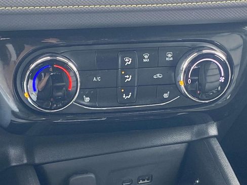 Used 2024 Chevrolet TrailBlazer ACTIV w/ Driver Confidence Package FWD image 26