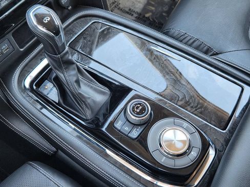 Used 2020 INFINITI QX80 Luxe w/ Proassist Package RWD image 11