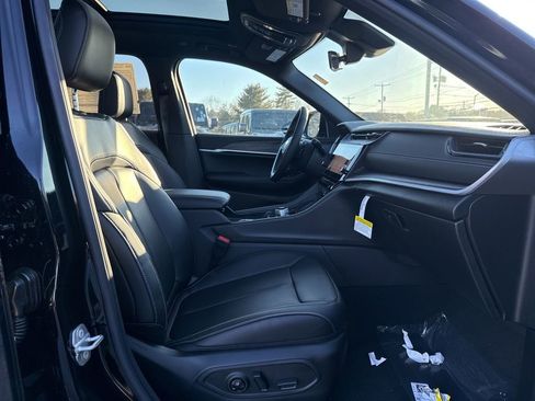 New 2026 Jeep Grand Cherokee Limited image 28