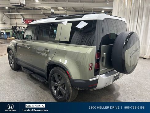 Used 2023 Land Rover Defender 110 SE AWD/4WD image 6