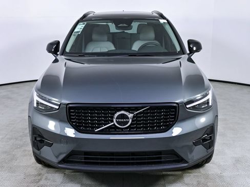 Used 2026 Volvo XC40 B5 Plus w/ Climate Package AWD/4WD image 36