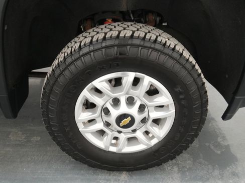 Used 2020 Chevrolet Silverado 2500 W/T w/ WT Convenience Package AWD/4WD image 11