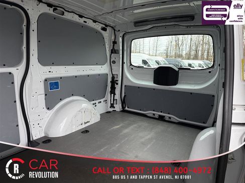 Used 2022 Mercedes-Benz Metris image 12