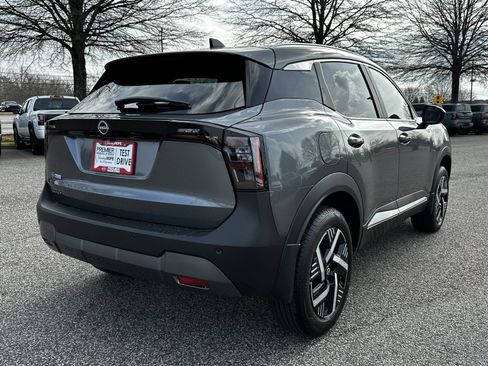 New 2026 Nissan Kicks SV w/ SV Premium Package image 5