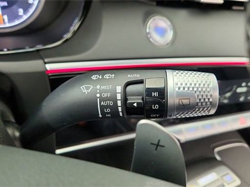 Used 2024 Genesis GV70 3.5T Sport w/ Sport Advanced Package image 43