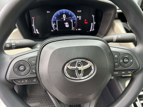 New 2026 Toyota Corolla LE FWD image 18