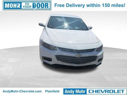 Used 2016 Chevrolet Malibu LT w/ Driver Confidence Package image 8