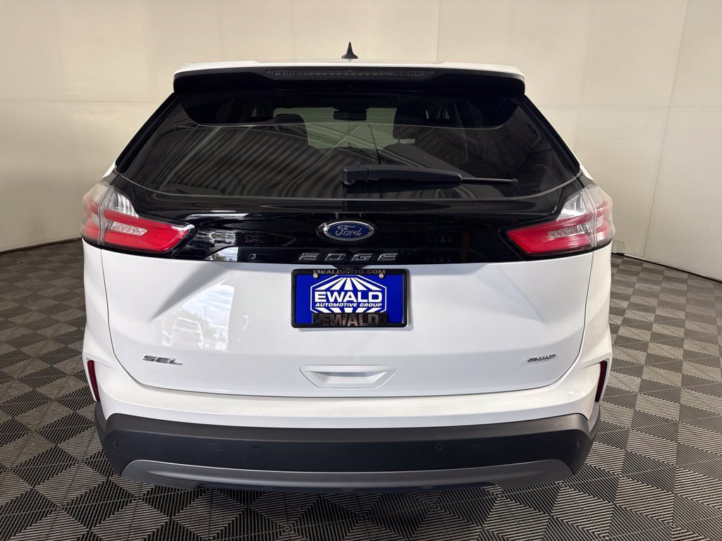 Used 2024 Ford Edge SEL w/ Convenience Package AWD/4WD image 9
