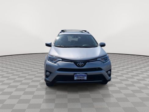 Used 2018 Toyota RAV4 XLE image 2