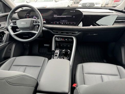 New 2025 Audi Q5 Premium image 6