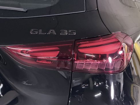 New 2025 Mercedes-Benz GLA 35 AMG 4MATIC image 26