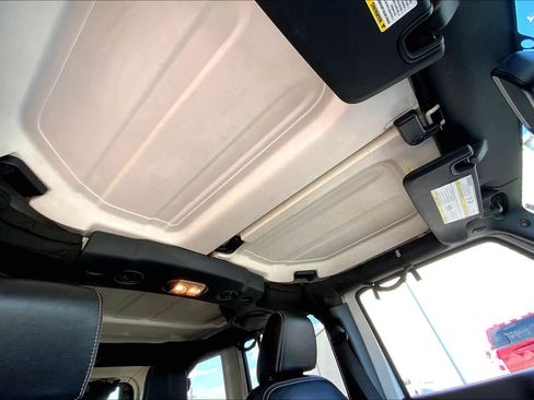 Used 2013 Jeep Wrangler Unlimited Sahara w/ Connectivity Group AWD/4WD image 11