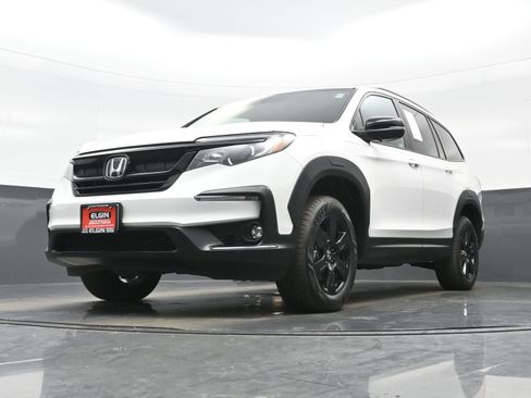 Used 2022 Honda Pilot TrailSport image 29